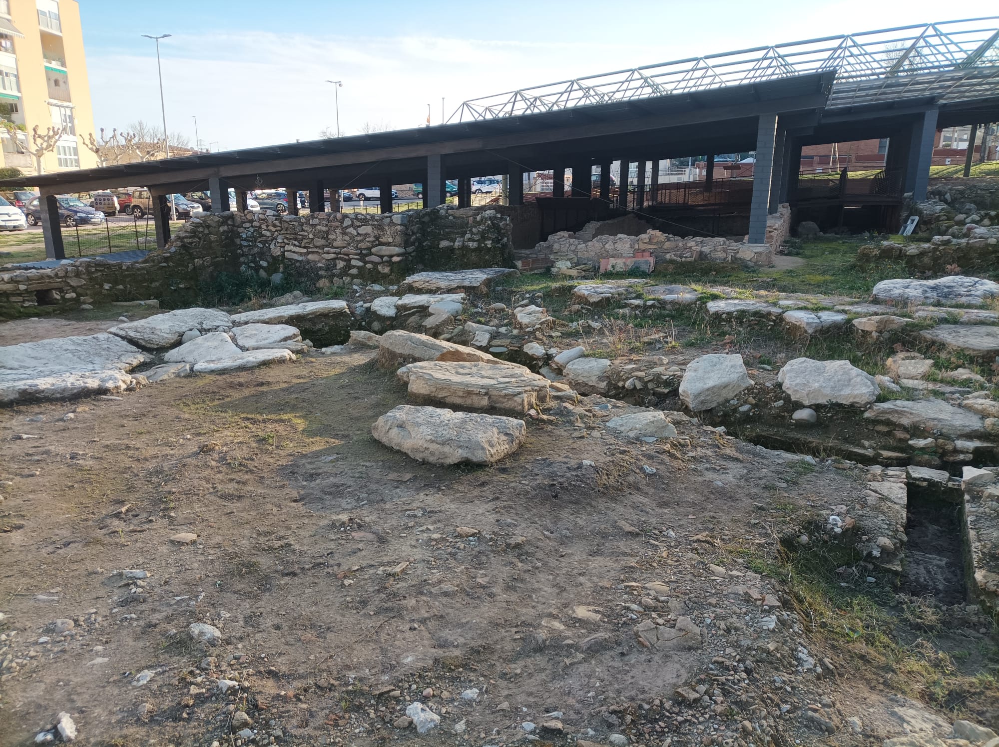 urcast. Tecnologia aplicada al patrimoni Tasques de suport en excavacions arqueològiques Jaciment arqueològic del Pla de l'Horta (Sarrià de Ter)