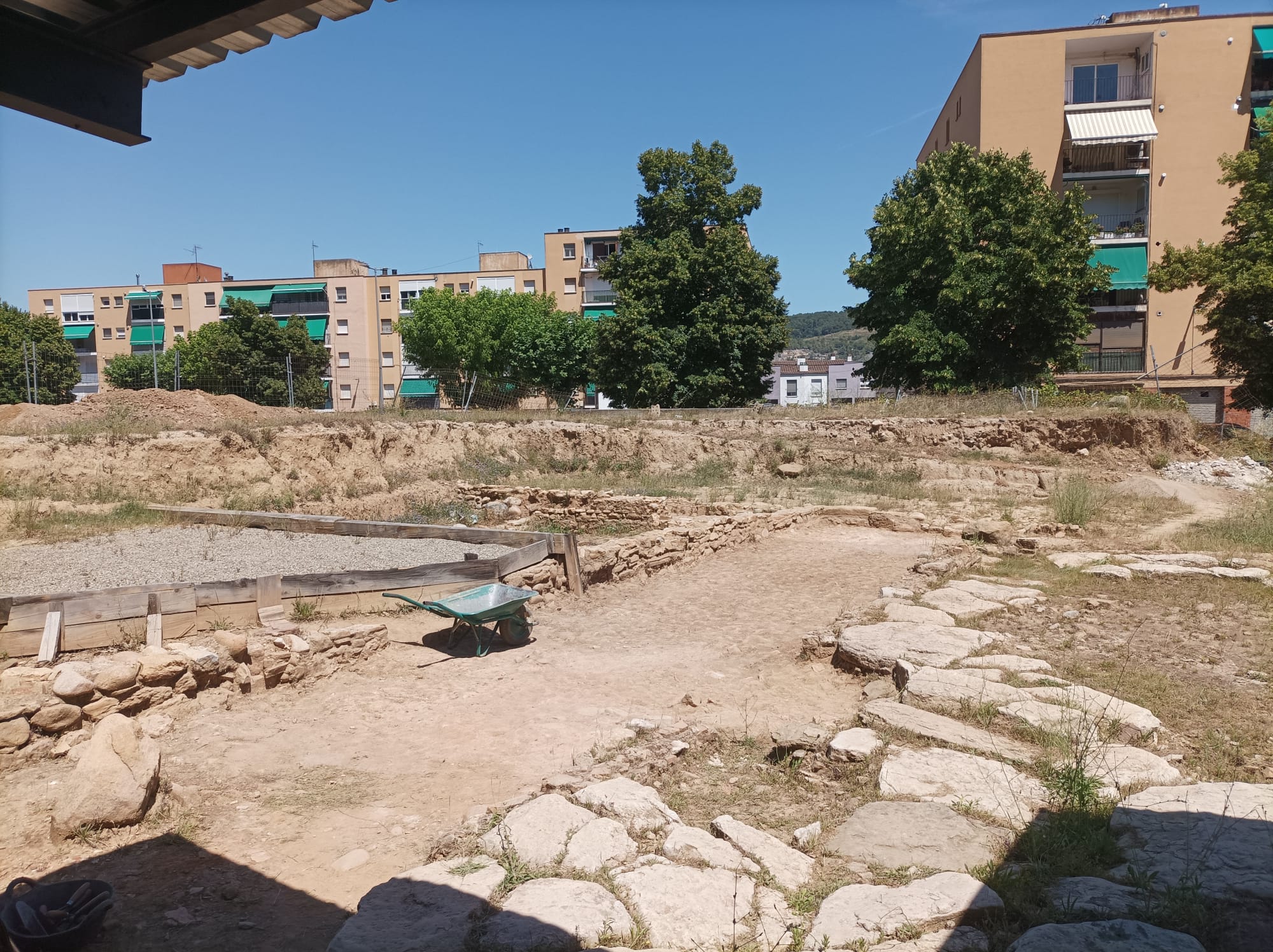 Surcast.-Tecnologia-aplicada-al-patrimoni-Suport-en-excavacio-arqueologica-Pla-de-lHorta-Sarria-de-Ter-UdG-9